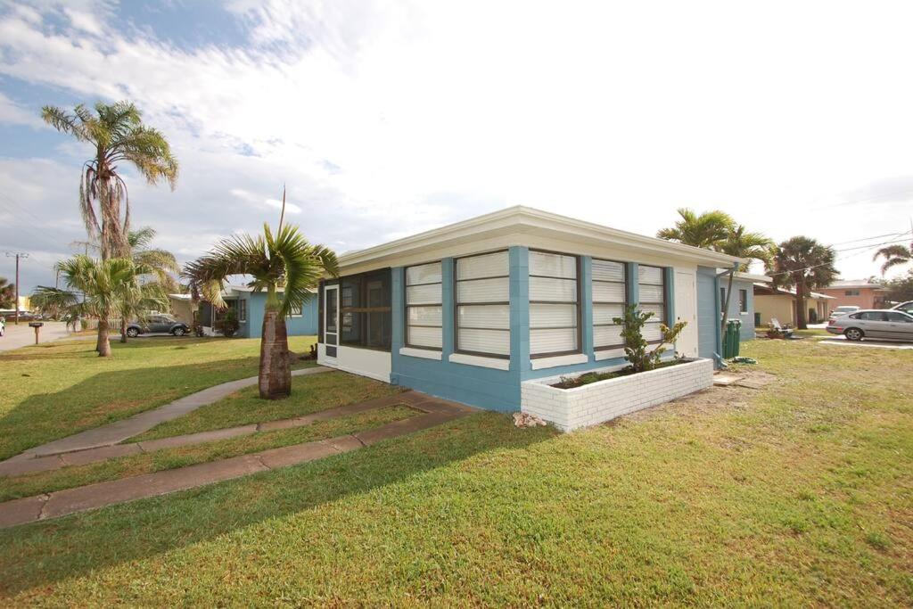Downtown Cottage - Walk To The Beach & Restaurants Cocoa Beach Eksteriør billede